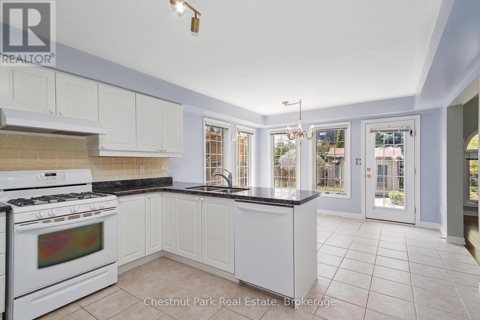 6 Alyssa Drive, Collingwood, Ontario  L9Y 5K8 - Photo 12 - S13176562