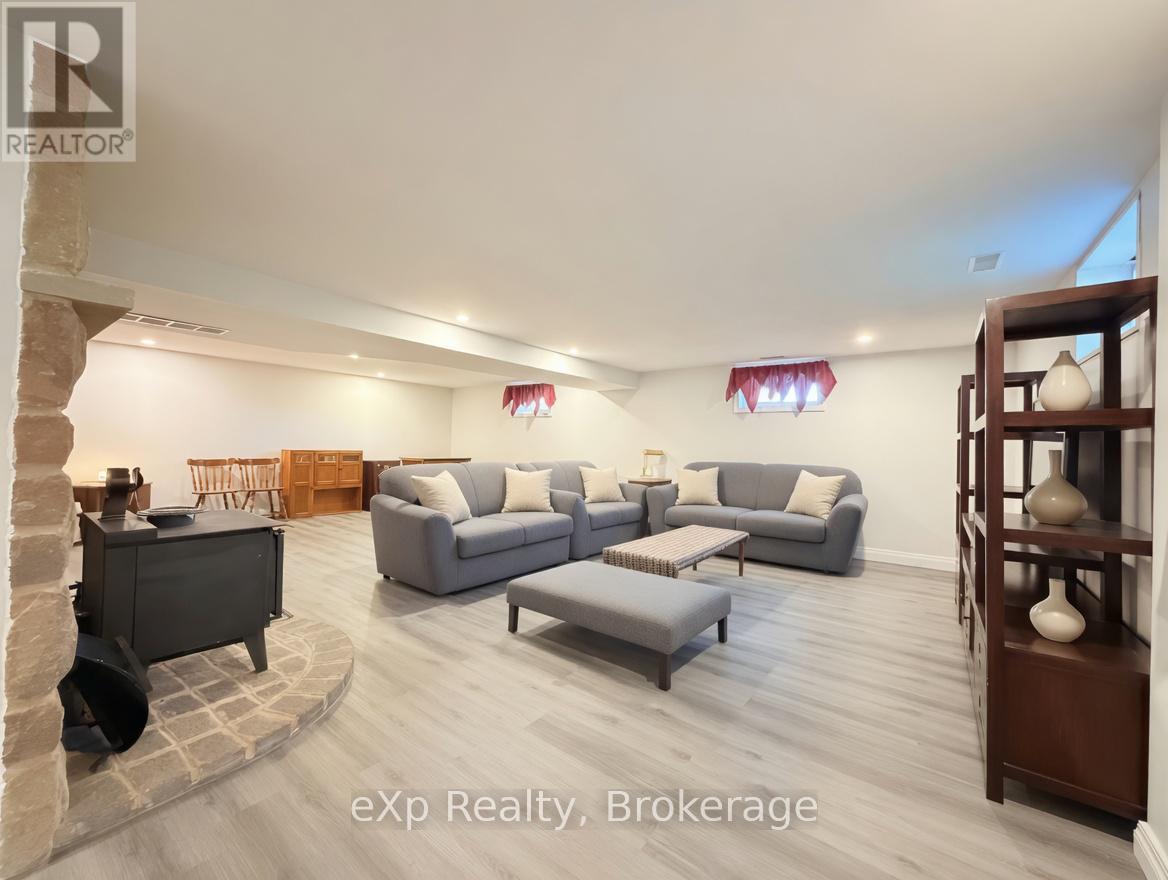 341013 Grey Road 28, West Grey, Ontario  N4N 3B9 - Photo 10 - X13176596