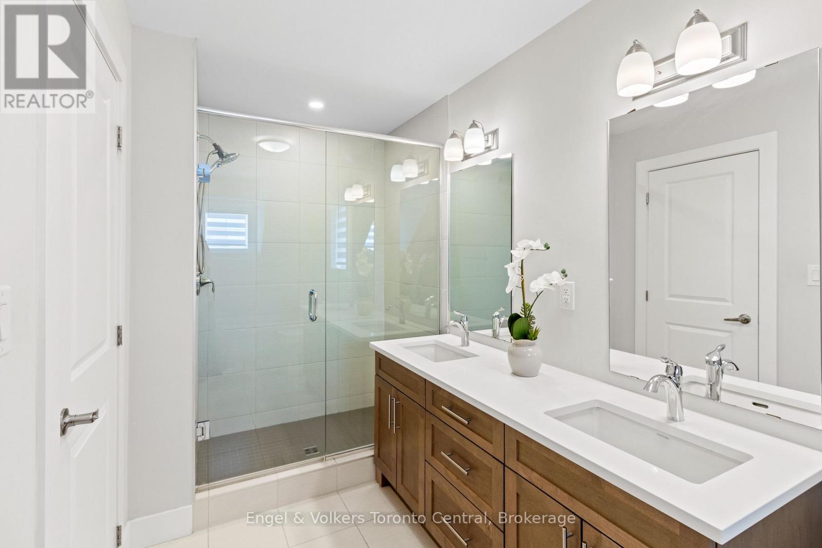 145 Sycamore Street, Blue Mountains, Ontario  L9Y 4E4 - Photo 28 - X13176986