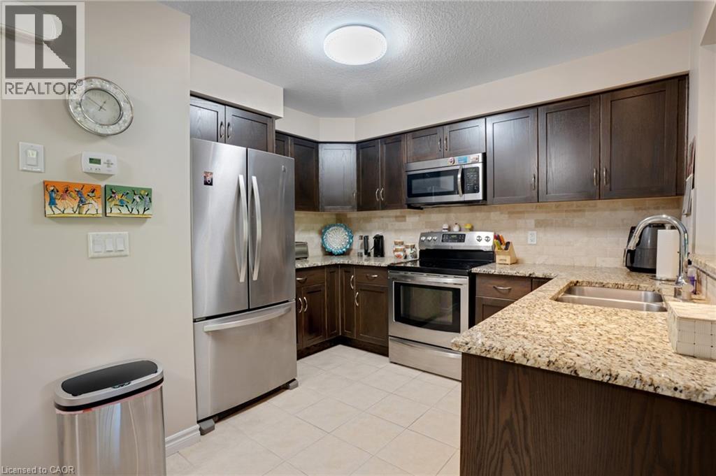 635 Saginaw Parkway Unit# 2, Cambridge, Ontario  N1T 0C1 - Photo 10 - 40833767