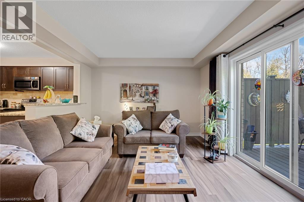 635 Saginaw Parkway Unit# 2, Cambridge, Ontario  N1T 0C1 - Photo 14 - 40833767