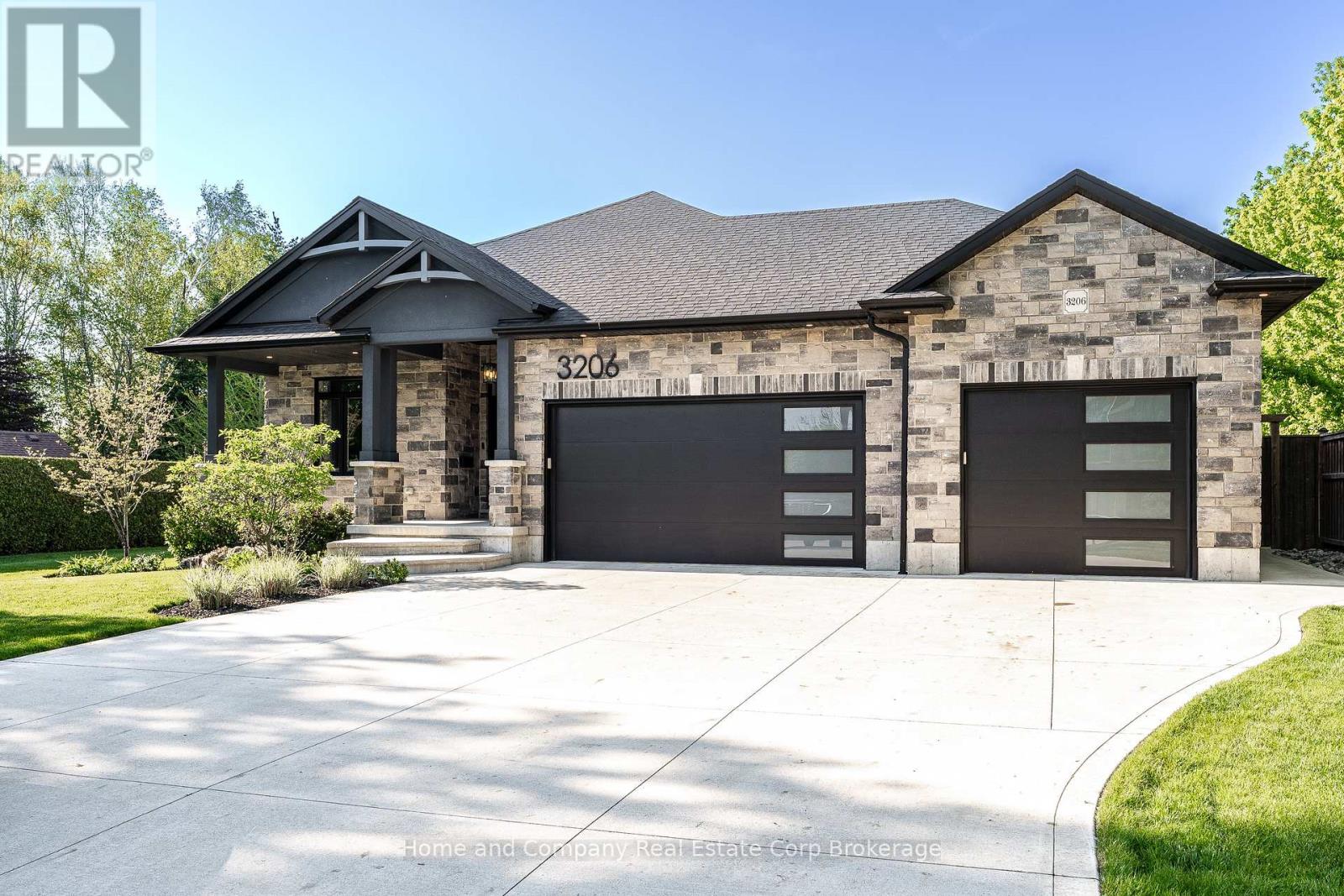 3206 Vivian Line 37 Street, Stratford, Ontario  N5A 5E1 - Photo 2 - X13177136