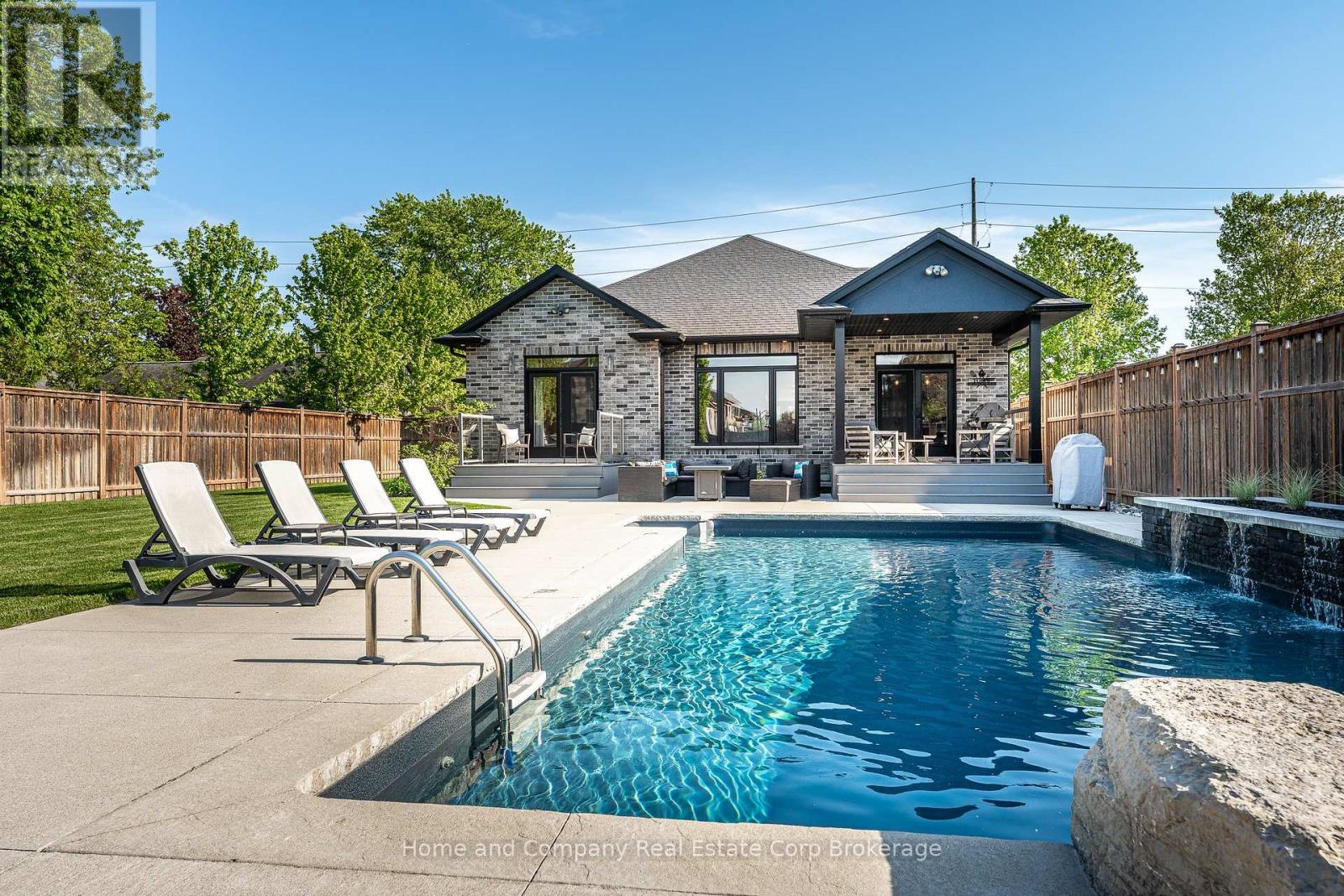 3206 Vivian Line 37 Street, Stratford, Ontario  N5A 5E1 - Photo 35 - X13177136