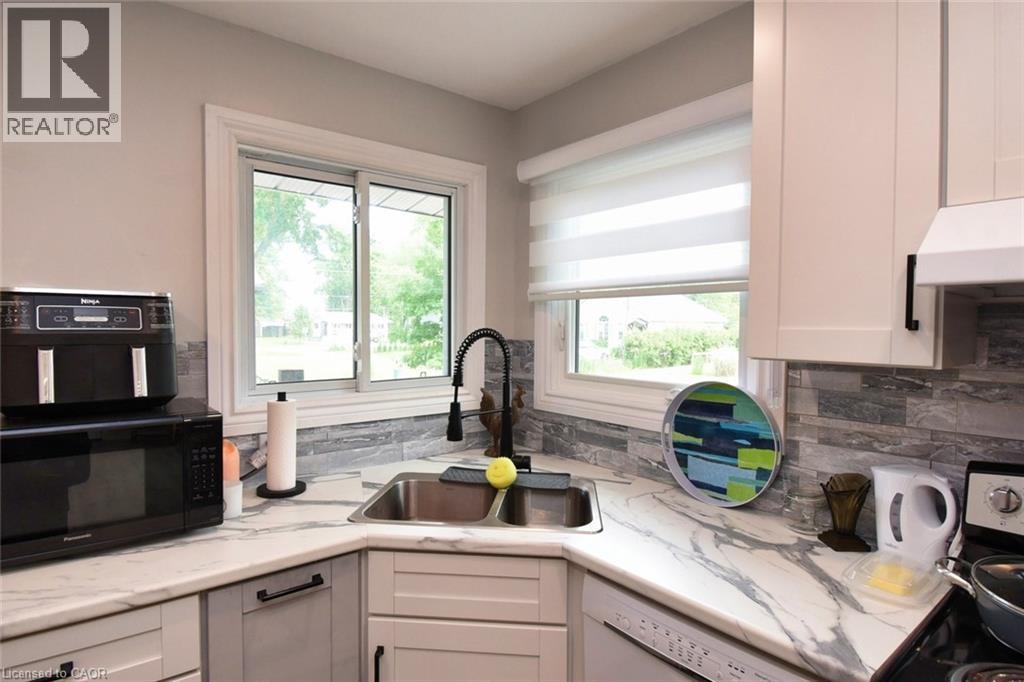 5 Ralph Street, Turkey Point, Ontario  N0E 1T0 - Photo 12 - 40804099