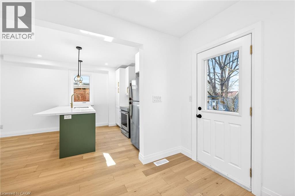 304 Park Street, Dundas, Ontario  L9H 1Y9 - Photo 23 - 40833887