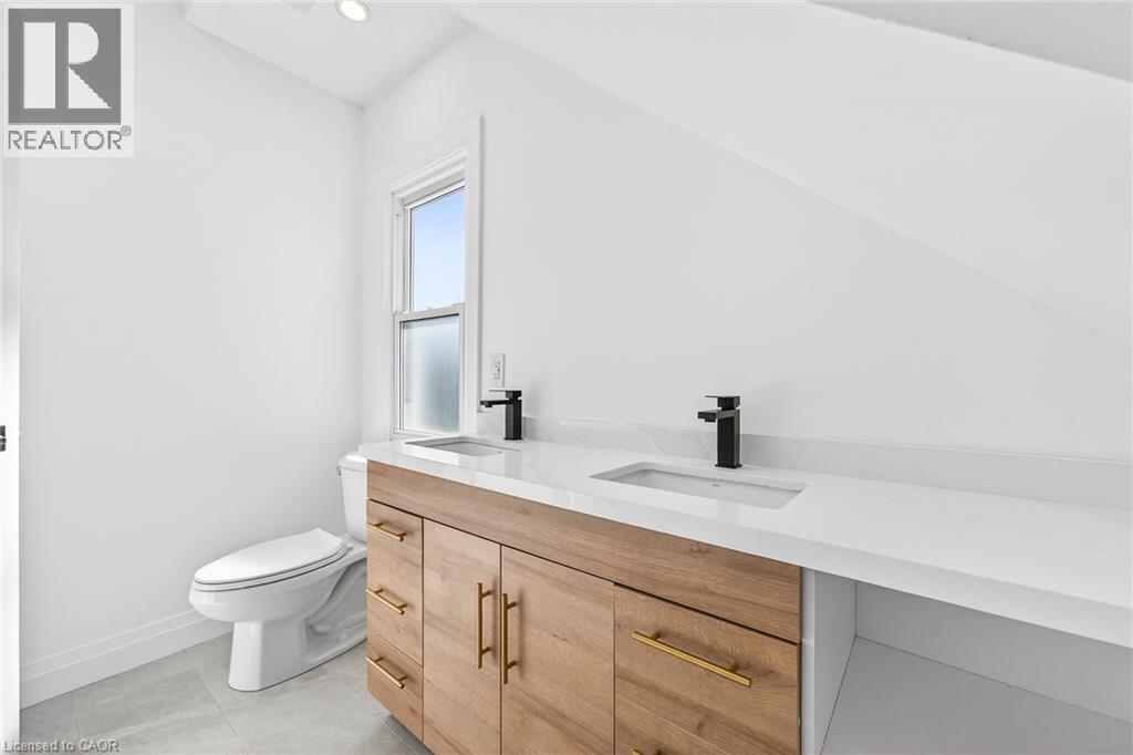 304 Park Street, Dundas, Ontario  L9H 1Y9 - Photo 38 - 40833887