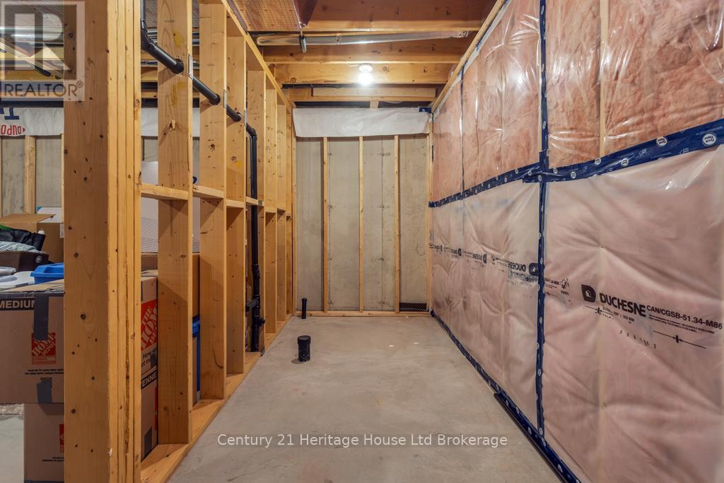 33 Martin Street, Tillsonburg, Ontario  N4G 0K3 - Photo 36 - X13180380