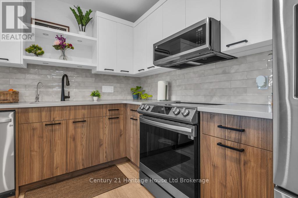 33 Martin Street, Tillsonburg, Ontario  N4G 0K3 - Photo 8 - X13180380