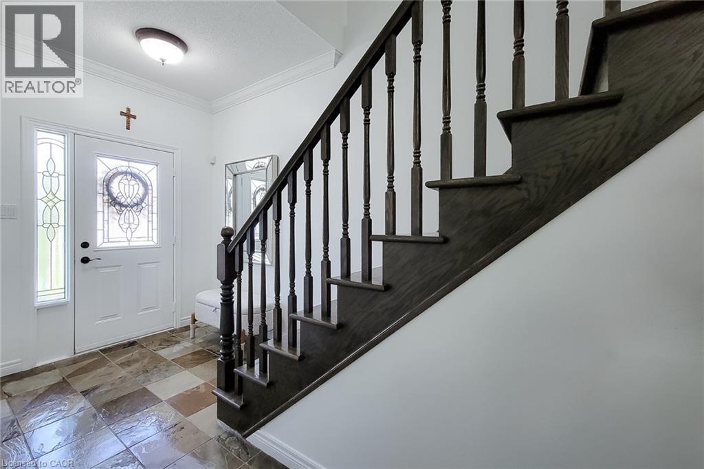 232 Stonehenge Drive Unit# 2, Ancaster, Ontario  L9K 1R5 - Photo 10 - 40828857
