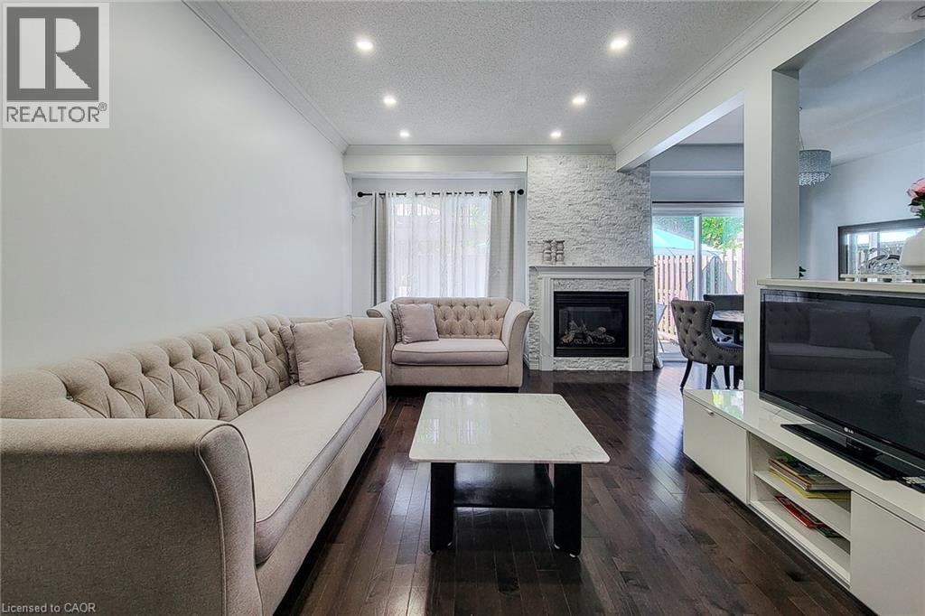 232 Stonehenge Drive Unit# 2, Ancaster, Ontario  L9K 1R5 - Photo 15 - 40828857