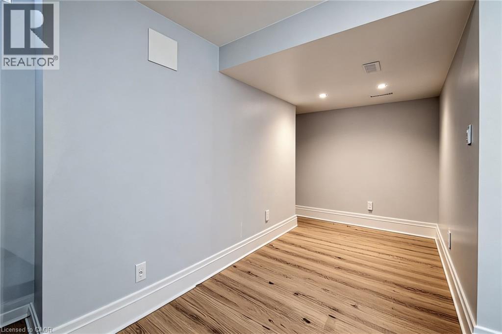 232 Stonehenge Drive Unit# 2, Ancaster, Ontario  L9K 1R5 - Photo 37 - 40828857