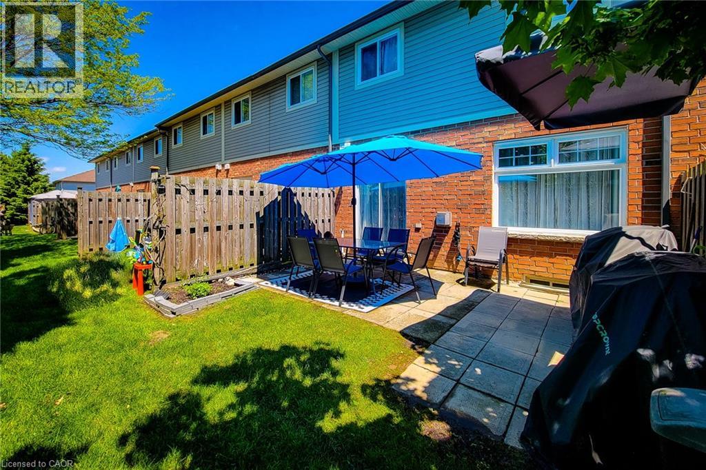 232 Stonehenge Drive Unit# 2, Ancaster, Ontario  L9K 1R5 - Photo 5 - 40828857