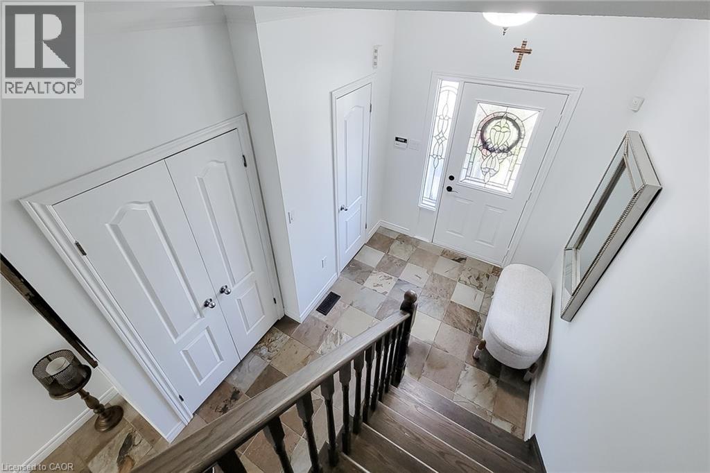232 Stonehenge Drive Unit# 2, Ancaster, Ontario  L9K 1R5 - Photo 9 - 40828857