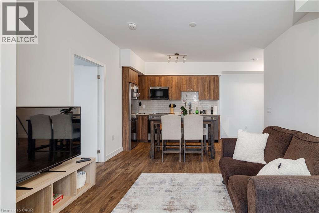 15 Wellington Street S Unit# 1909, Kitchener, Ontario  N2G 0E4 - Photo 3 - 40833759