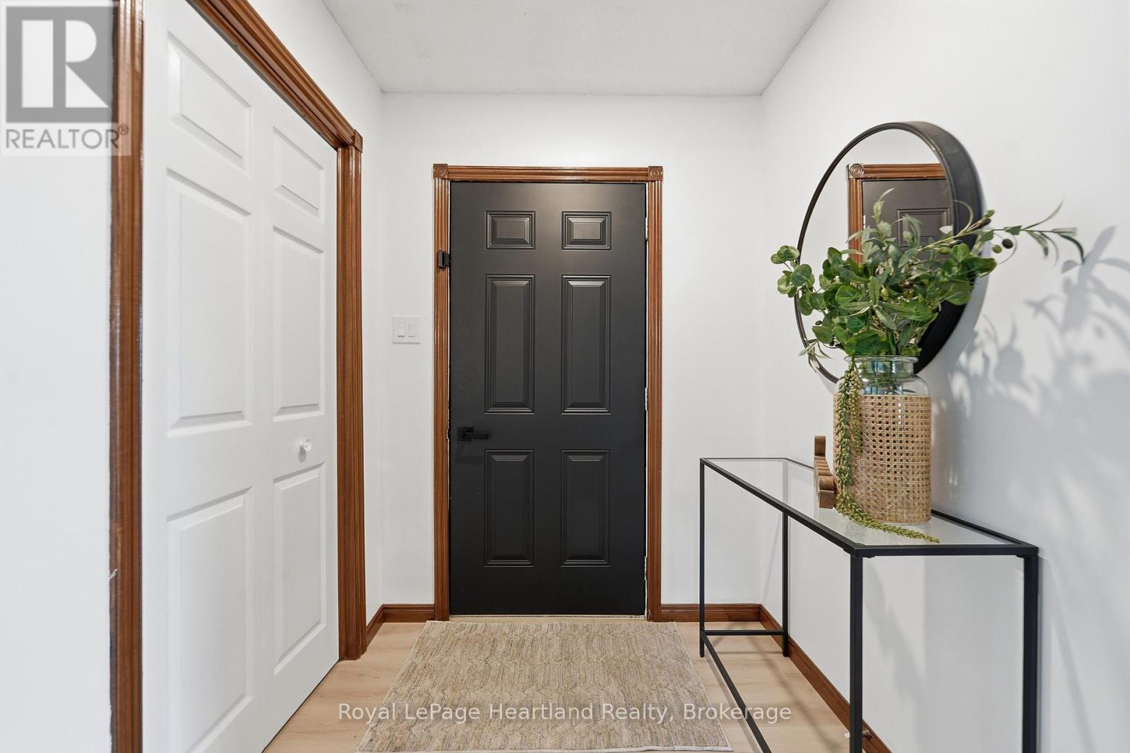 6 Alexander Street, Huron East, Ontario  N0K 1W0 - Photo 5 - X13182316