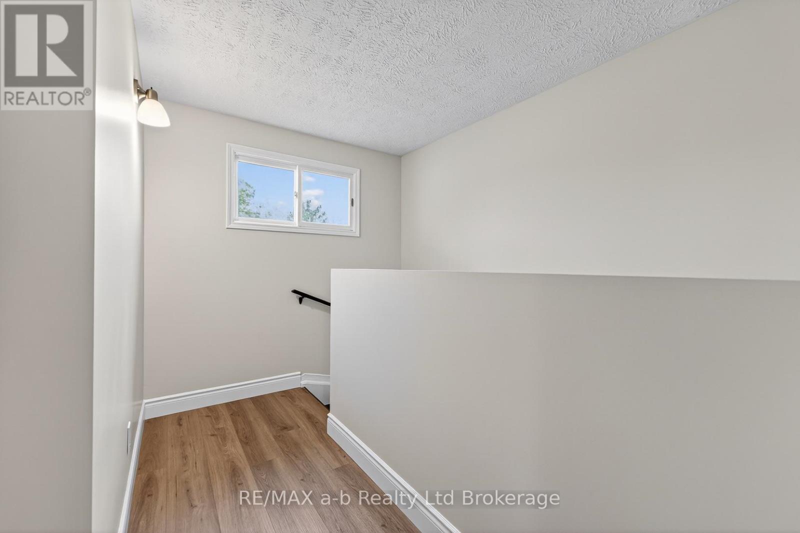 267 Beckett Road, Ingersoll, Ontario  N5C 3X4 - Photo 12 - X13182434