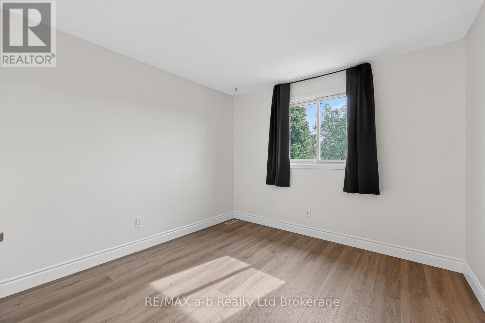 267 Beckett Road, Ingersoll, Ontario  N5C 3X4 - Photo 17 - X13182434