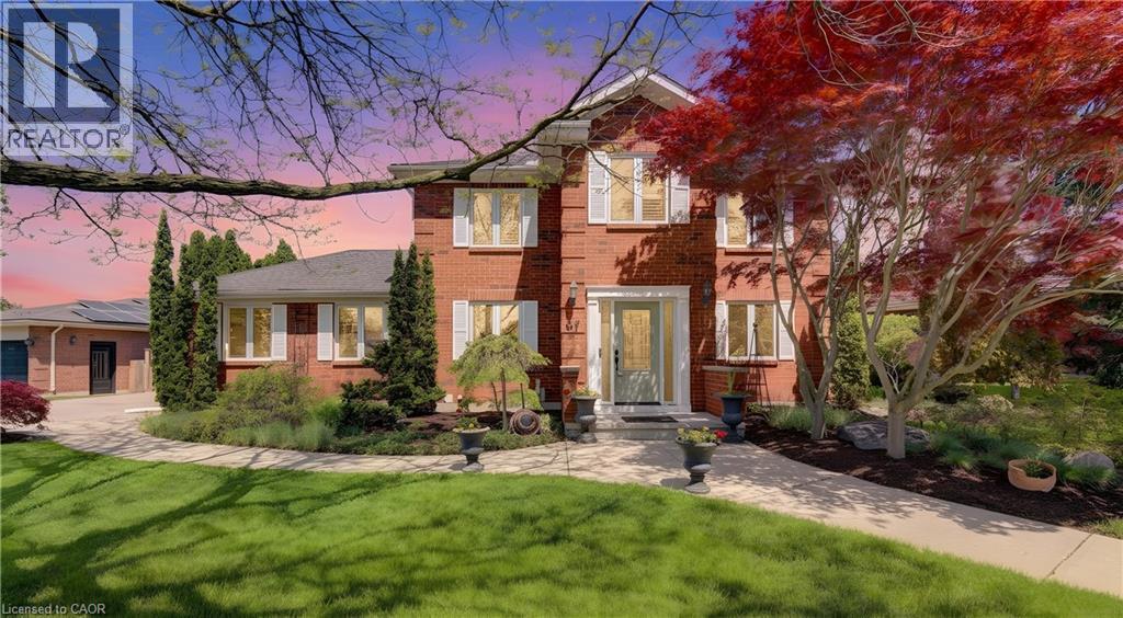 97 Manitoulin Crescent, Kitchener, Ontario  N2A 3H5 - Photo 3 - 40833340