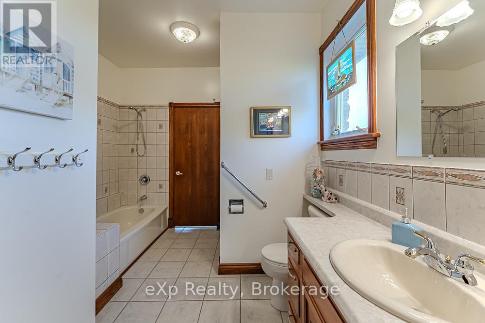 502411 Grey Road 1 Road, Georgian Bluffs, Ontario  N0H 2T0 - Photo 26 - X13182872
