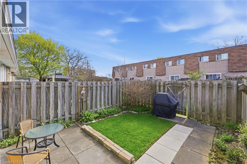 299 Limeridge Ridge W Unit# 21, Hamilton, Ontario  L9C 2V4 - Photo 30 - 40833950
