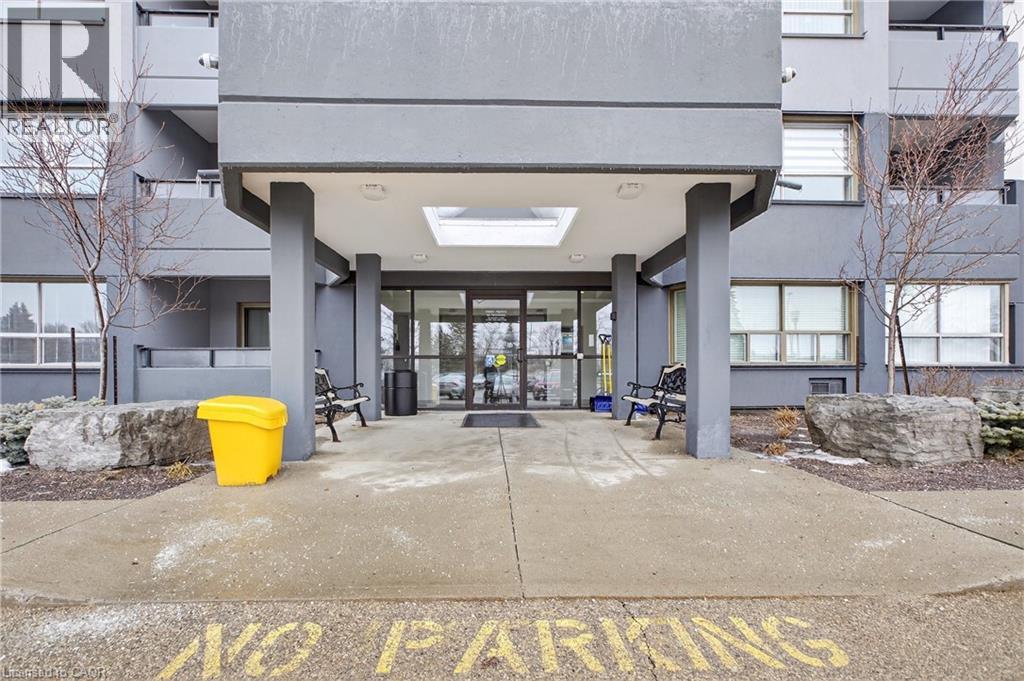 200 Jamieson Parkway Unit# 606, Cambridge, Ontario  N3C 4B5 - Photo 3 - 40833359