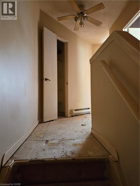 95 Fonthill Road Unit# 2, Hamilton, Ontario  L9C 6T1 - Photo 8 - 40833888