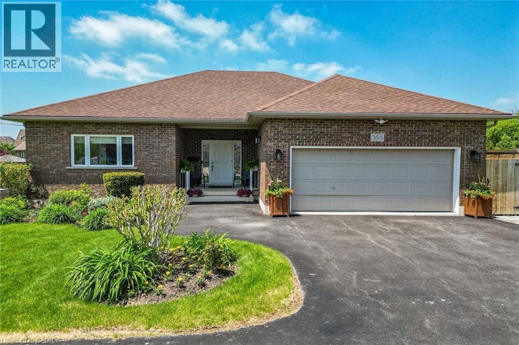 353 Station Street, Smithville, Ontario  L0R 2A0 - Photo 2 - 40832321