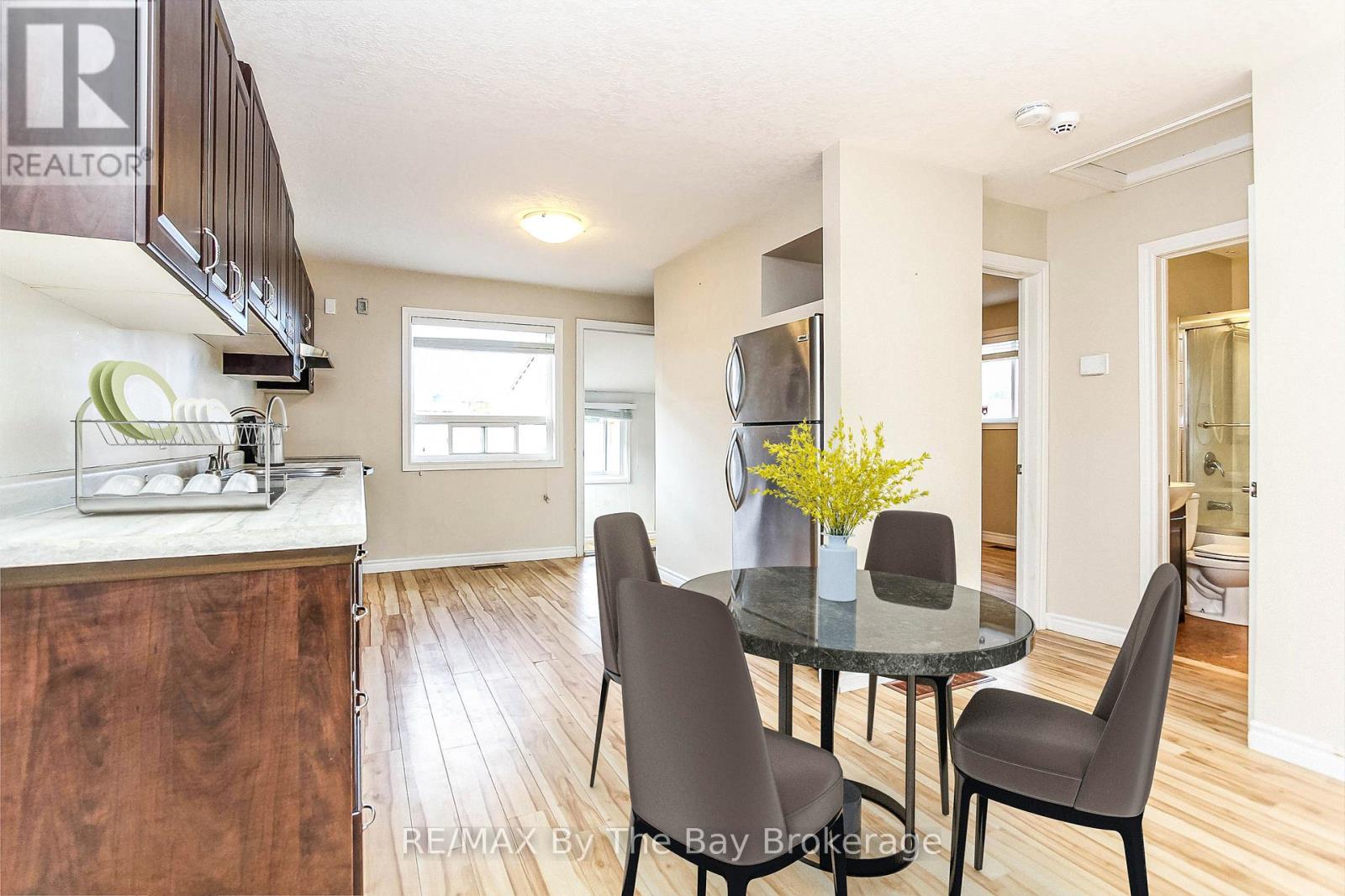 24 Glenwood Drive, Wasaga Beach, Ontario  L9Z 2K5 - Photo 16 - S13186032