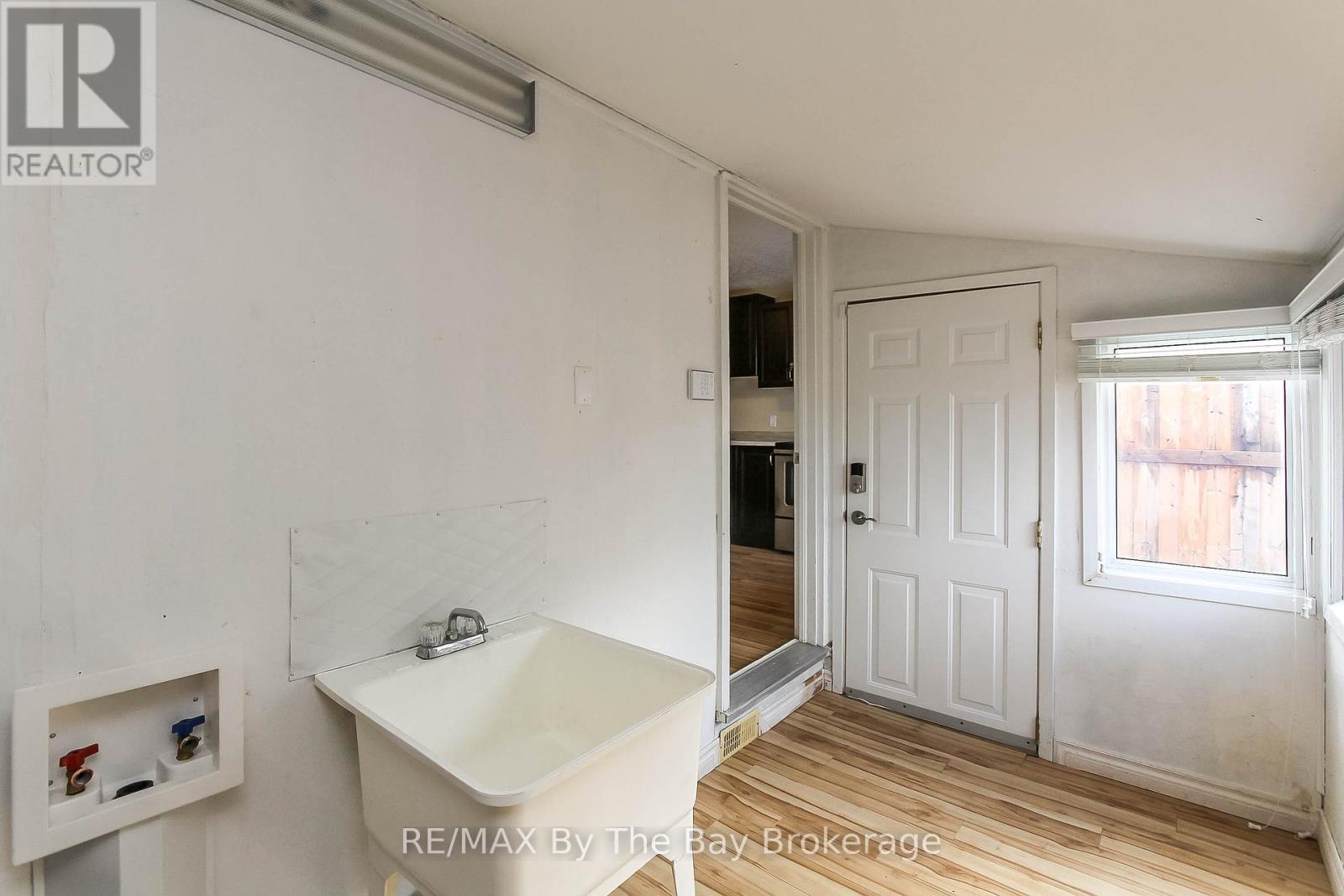 24 Glenwood Drive, Wasaga Beach, Ontario  L9Z 2K5 - Photo 20 - S13186032