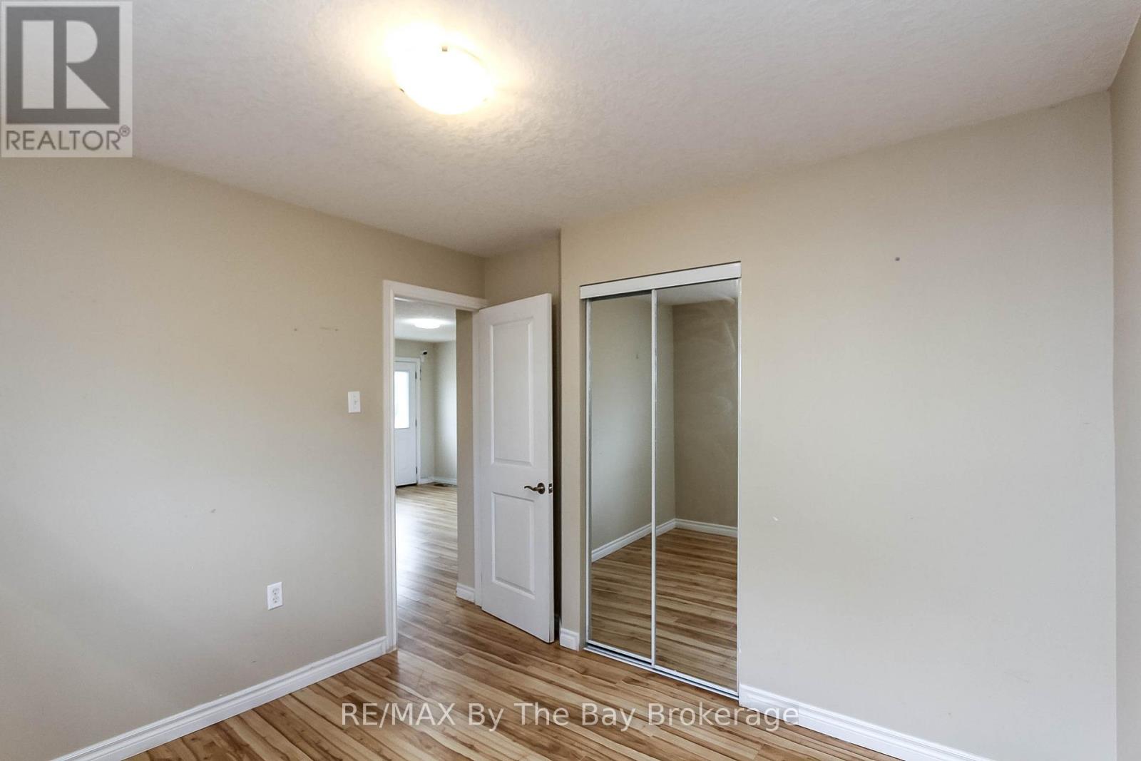 24 Glenwood Drive, Wasaga Beach, Ontario  L9Z 2K5 - Photo 27 - S13186032