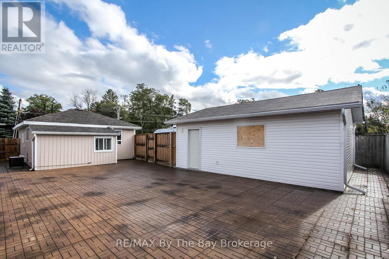 24 Glenwood Drive, Wasaga Beach, Ontario  L9Z 2K5 - Photo 29 - S13186032