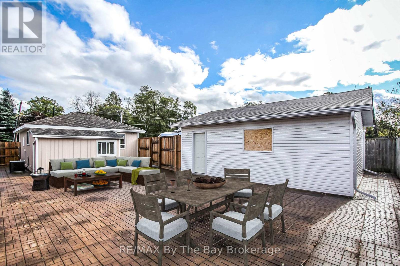 24 Glenwood Drive, Wasaga Beach, Ontario  L9Z 2K5 - Photo 30 - S13186032