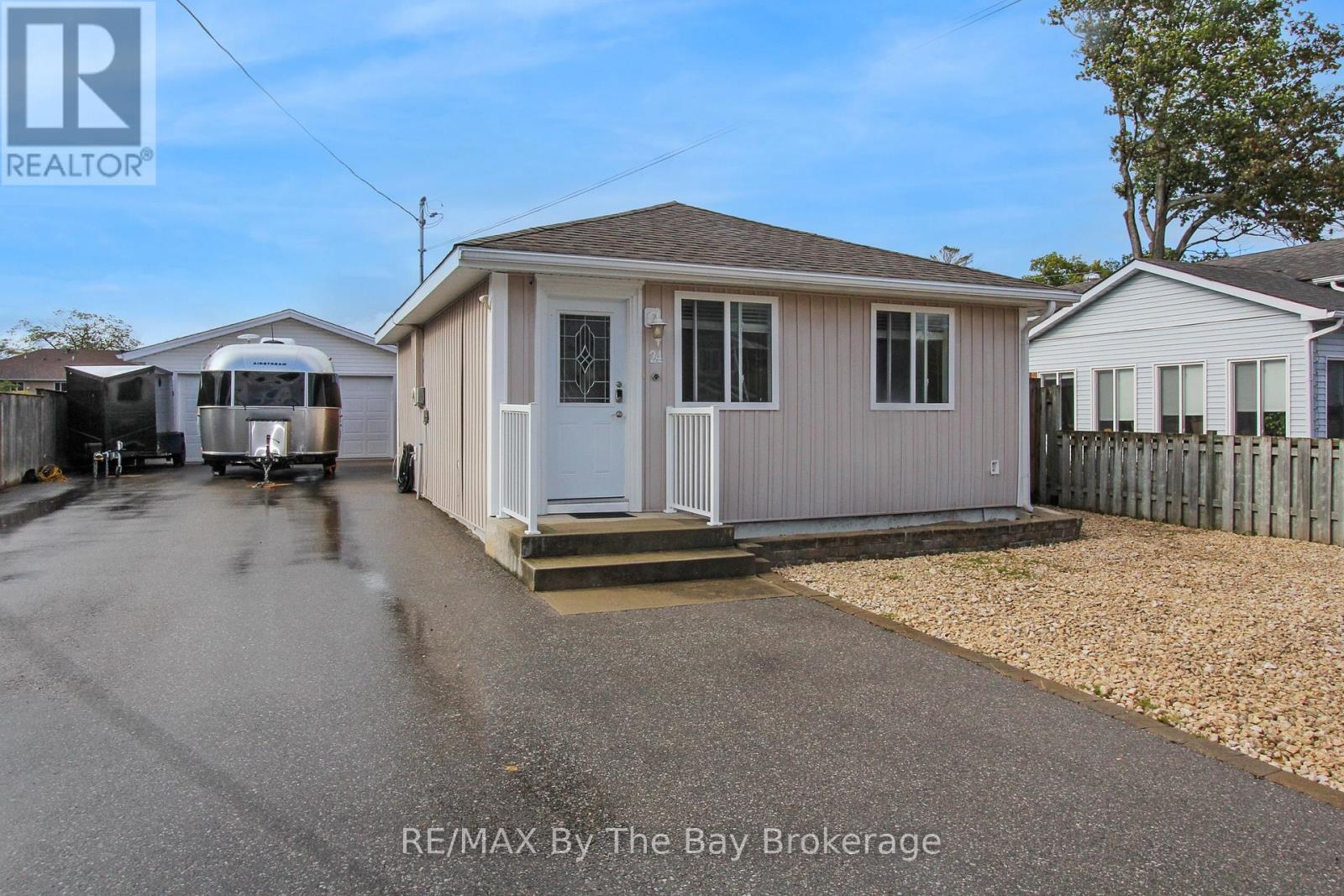 24 Glenwood Drive, Wasaga Beach, Ontario  L9Z 2K5 - Photo 32 - S13186032