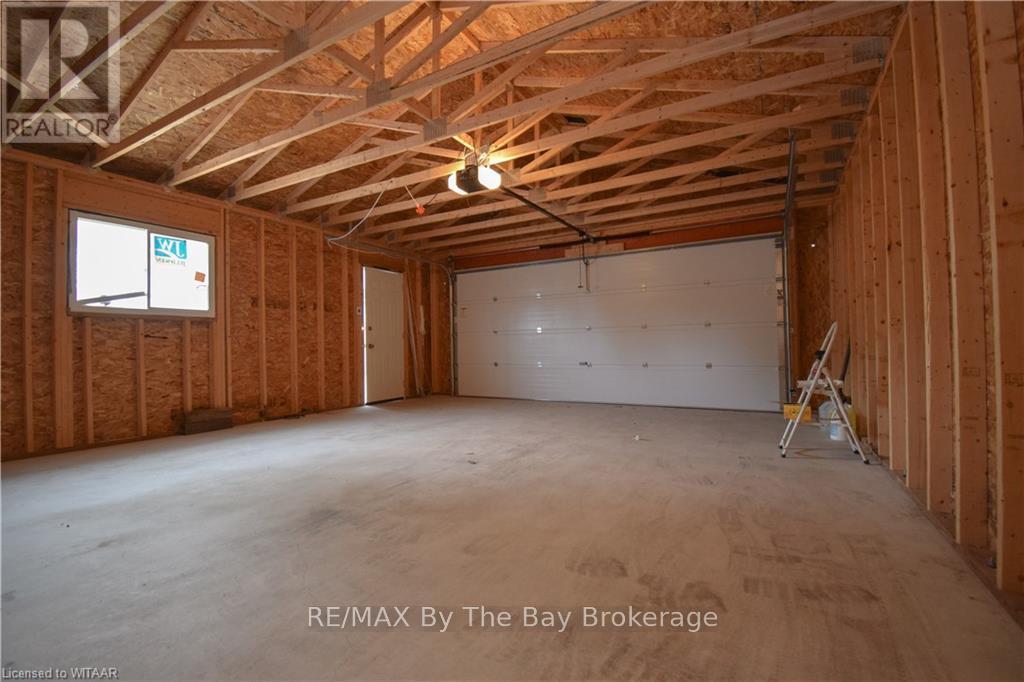 24 Glenwood Drive, Wasaga Beach, Ontario  L9Z 2K5 - Photo 34 - S13186032