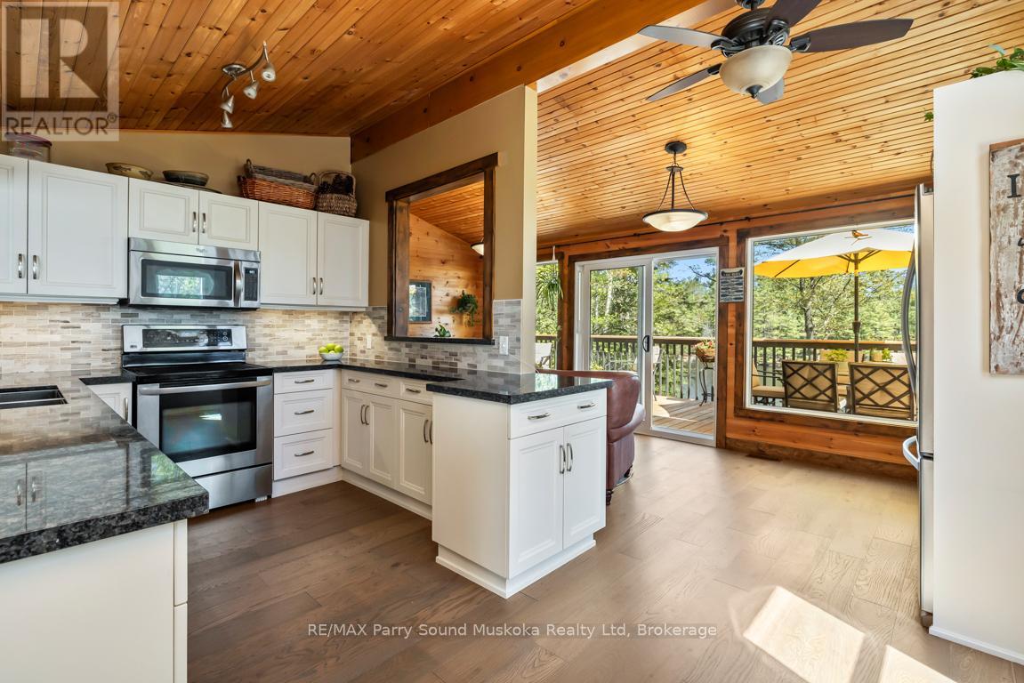 13 Peninsula Shores Road E, Mcdougall, Ontario  P2A 2W7 - Photo 16 - X13185328