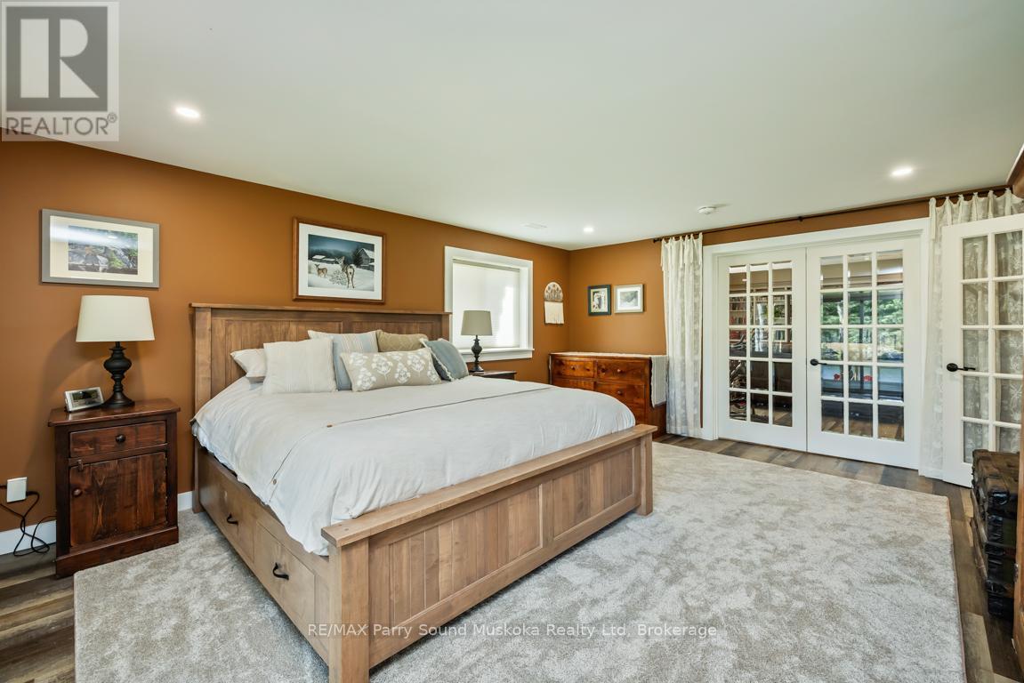 13 Peninsula Shores Road E, Mcdougall, Ontario  P2A 2W7 - Photo 24 - X13185328