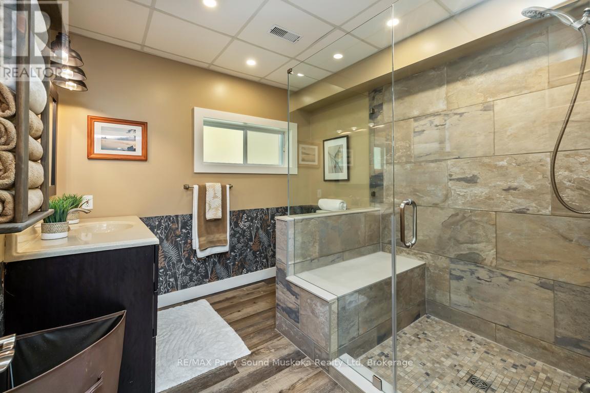 13 Peninsula Shores Road E, Mcdougall, Ontario  P2A 2W7 - Photo 25 - X13185328