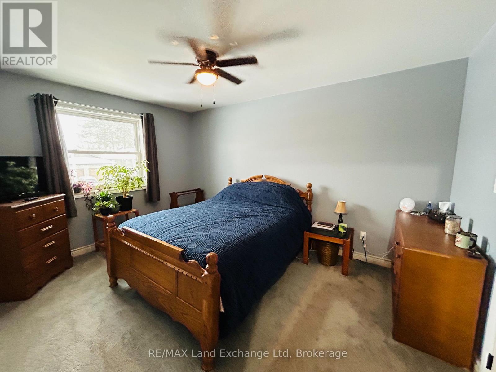 660 Gloria Street, North Huron, Ontario  N0G 2W0 - Photo 13 - X13185436