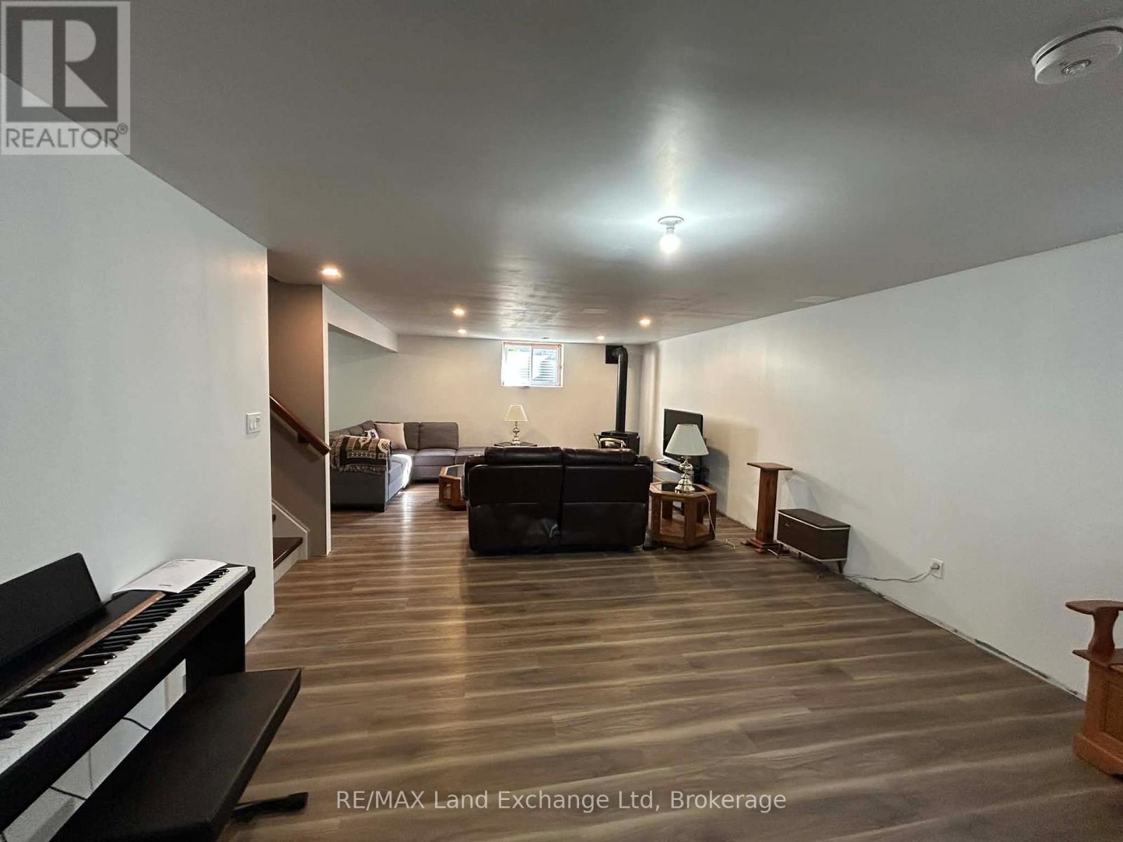 661 Gloria Street, North Huron, Ontario  N0M 1H0 - Photo 30 - X13185866