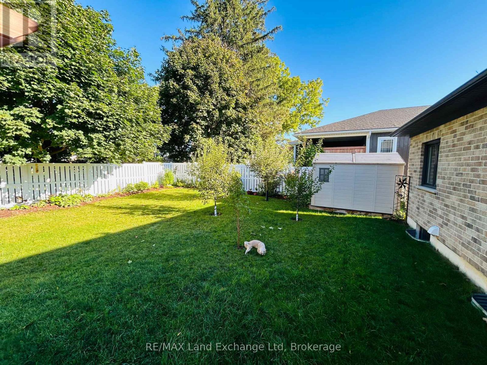661 Gloria Street, North Huron, Ontario  N0M 1H0 - Photo 34 - X13185866