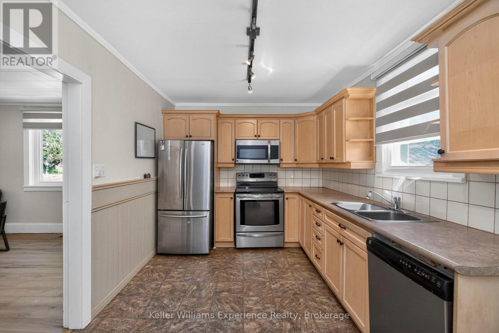 239 Oak Street, Clearview, Ontario  L0M 1S0 - Photo 14 - S13186762