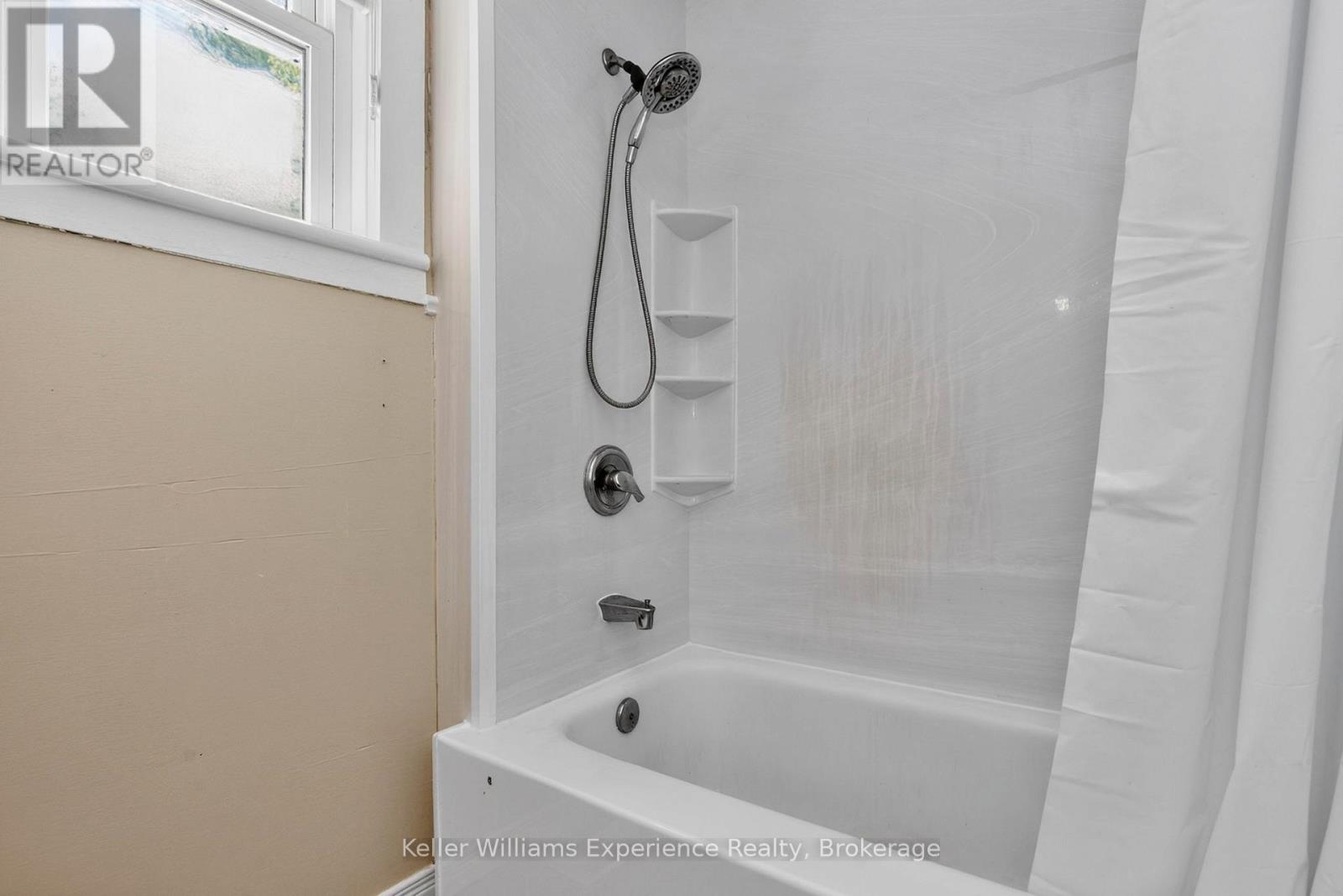 239 Oak Street, Clearview, Ontario  L0M 1S0 - Photo 23 - S13186762