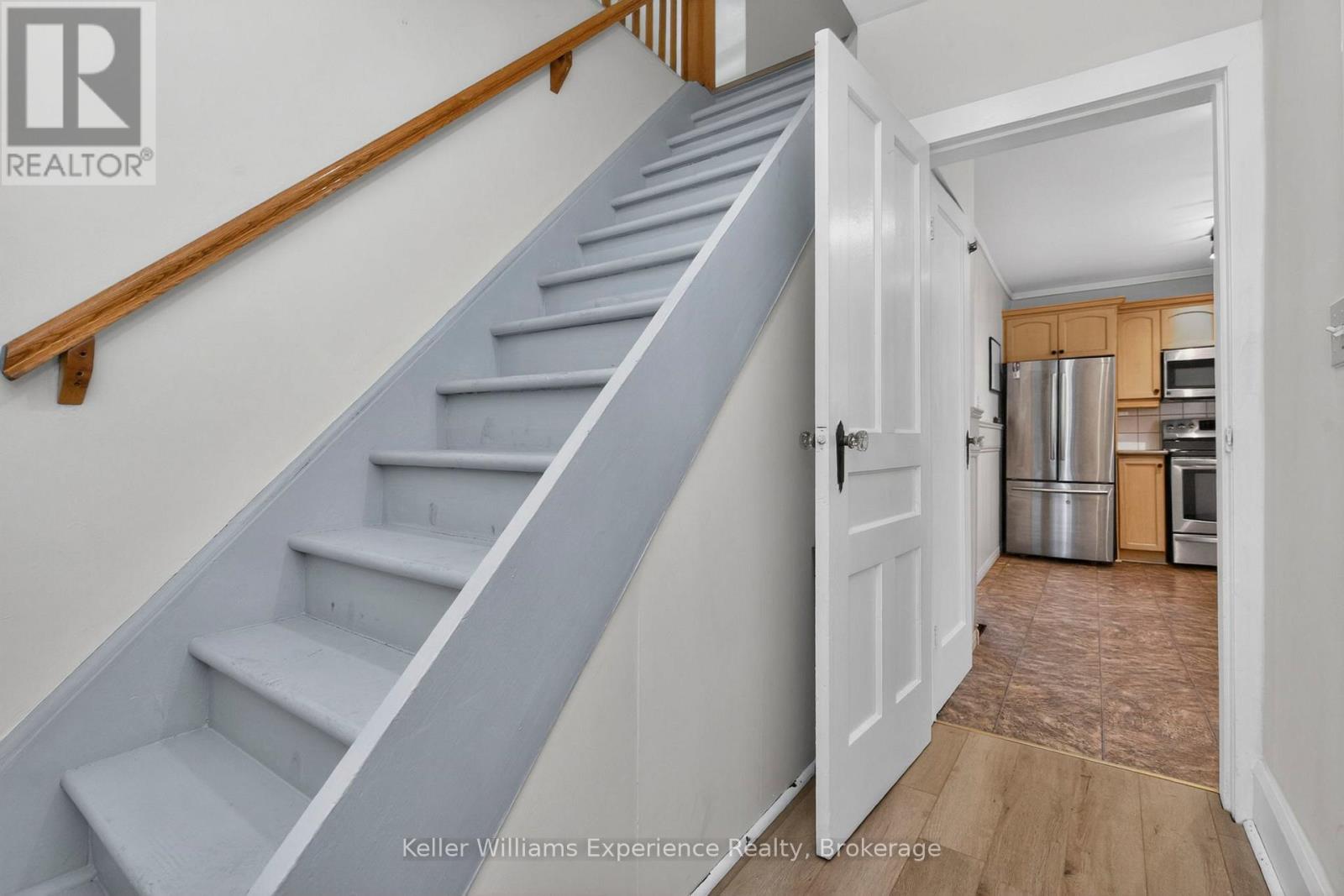 239 Oak Street, Clearview, Ontario  L0M 1S0 - Photo 24 - S13186762