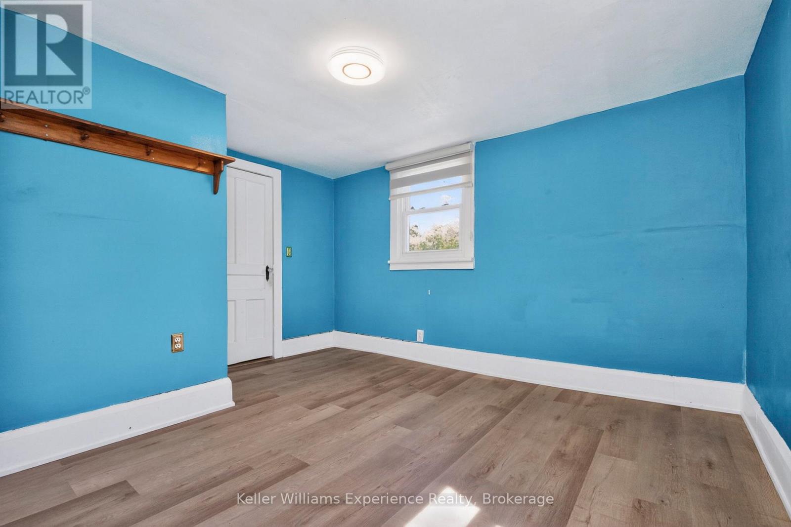 239 Oak Street, Clearview, Ontario  L0M 1S0 - Photo 28 - S13186762