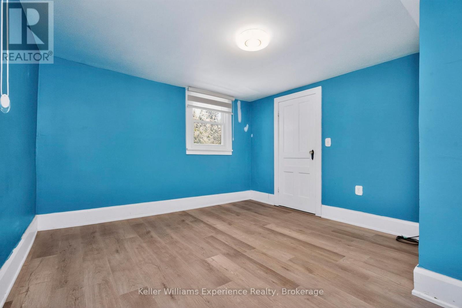 239 Oak Street, Clearview, Ontario  L0M 1S0 - Photo 33 - S13186762