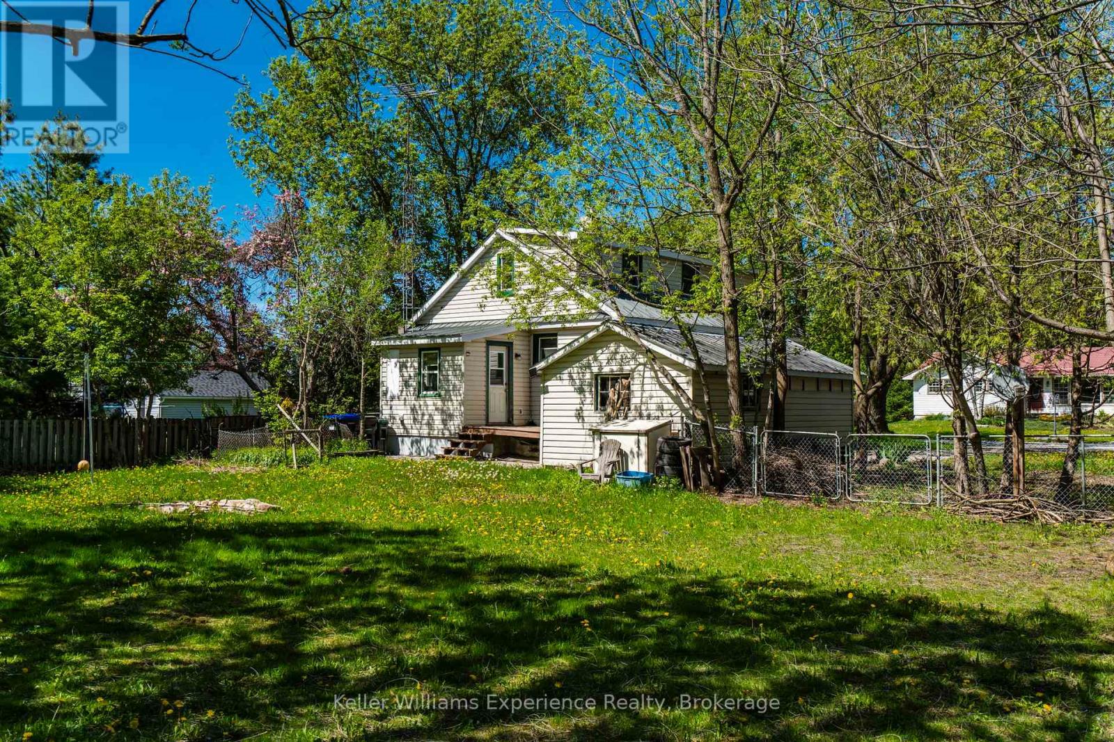 239 Oak Street, Clearview, Ontario  L0M 1S0 - Photo 43 - S13186762