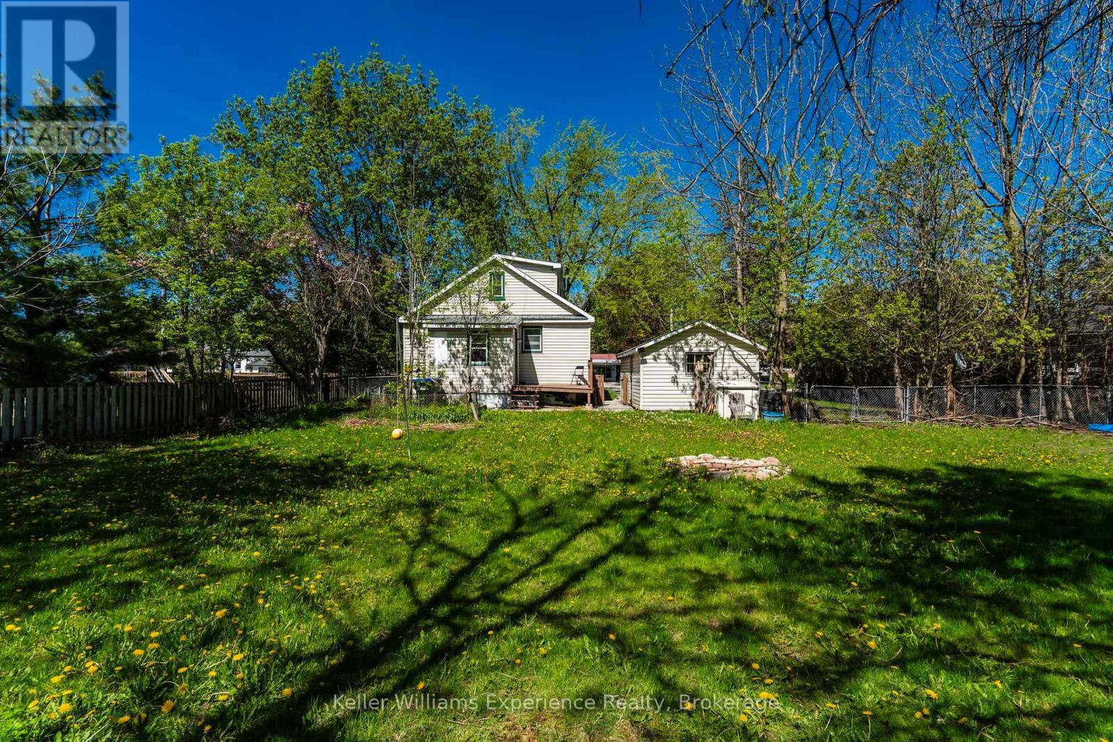 239 Oak Street, Clearview, Ontario  L0M 1S0 - Photo 44 - S13186762