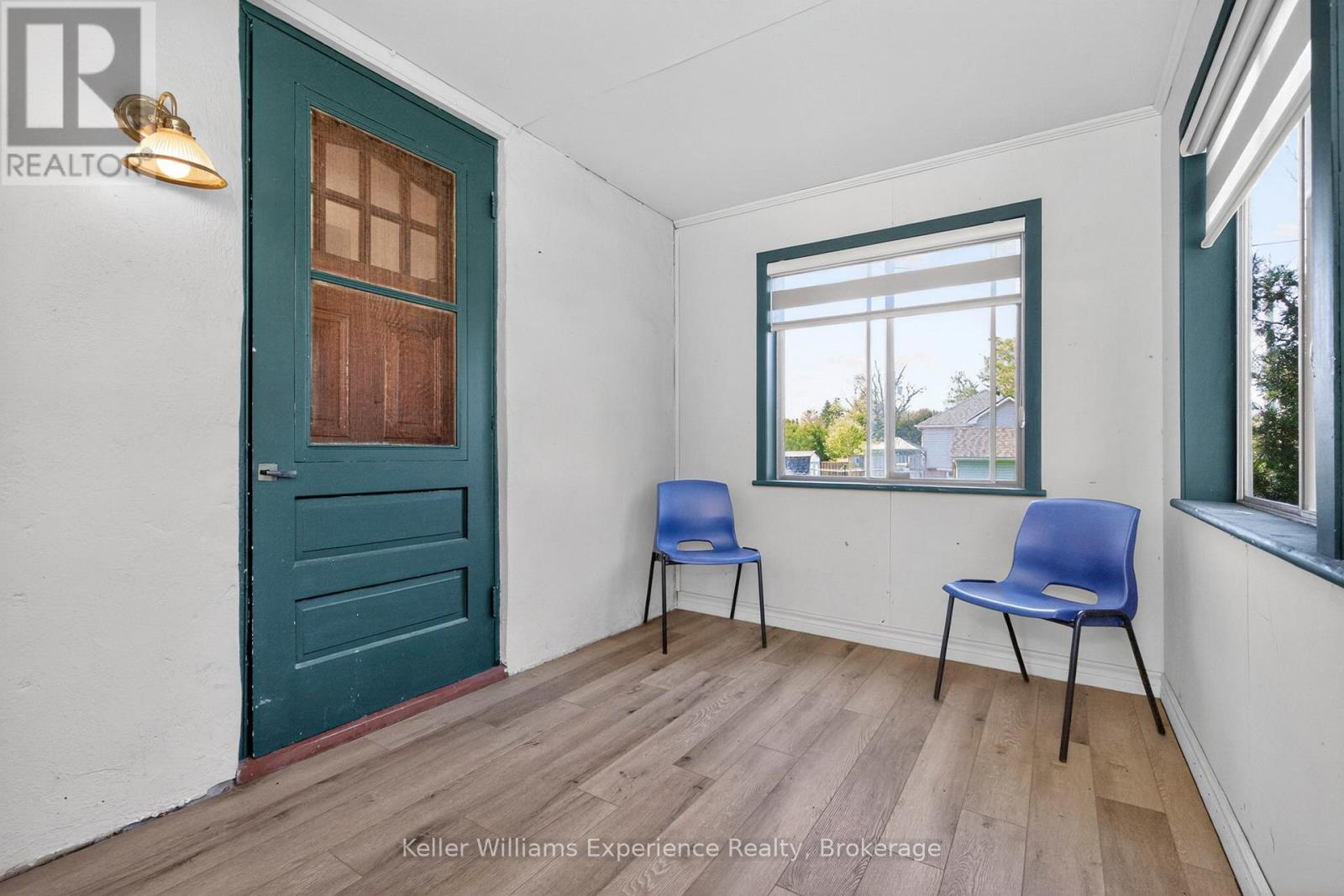 239 Oak Street, Clearview, Ontario  L0M 1S0 - Photo 6 - S13186762