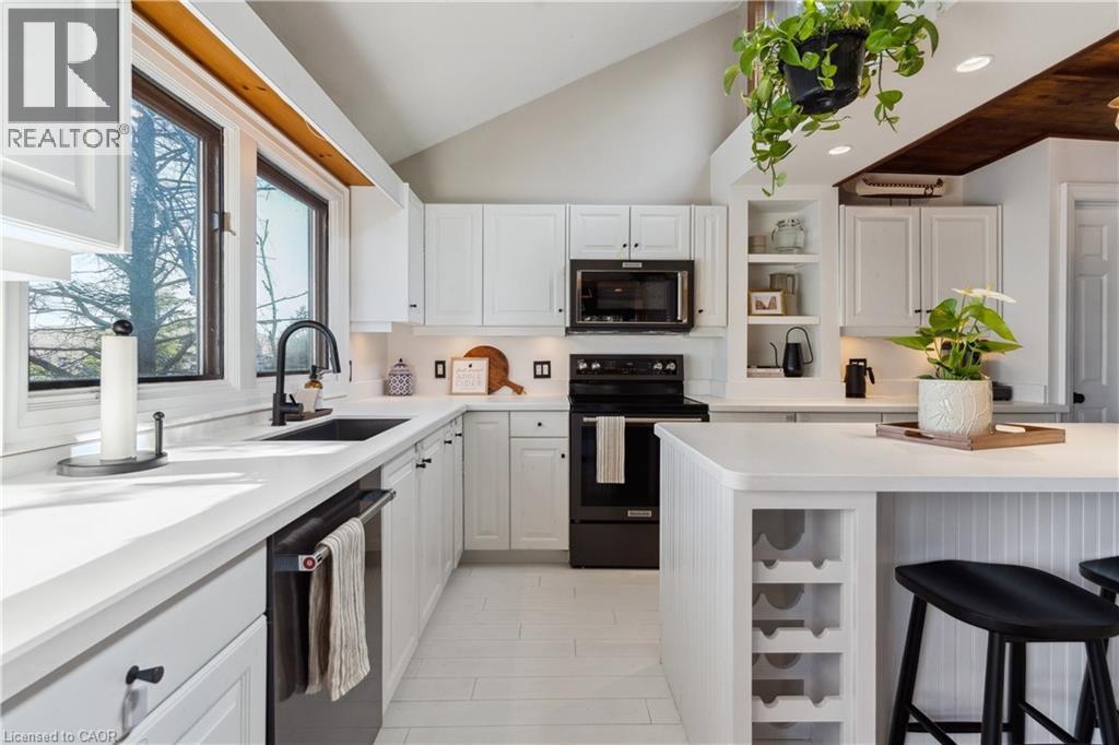 4209 Muskoka Road 117 Unit# 3, Lake Of Bays, Ontario  P0B 1A0 - Photo 19 - 40833317
