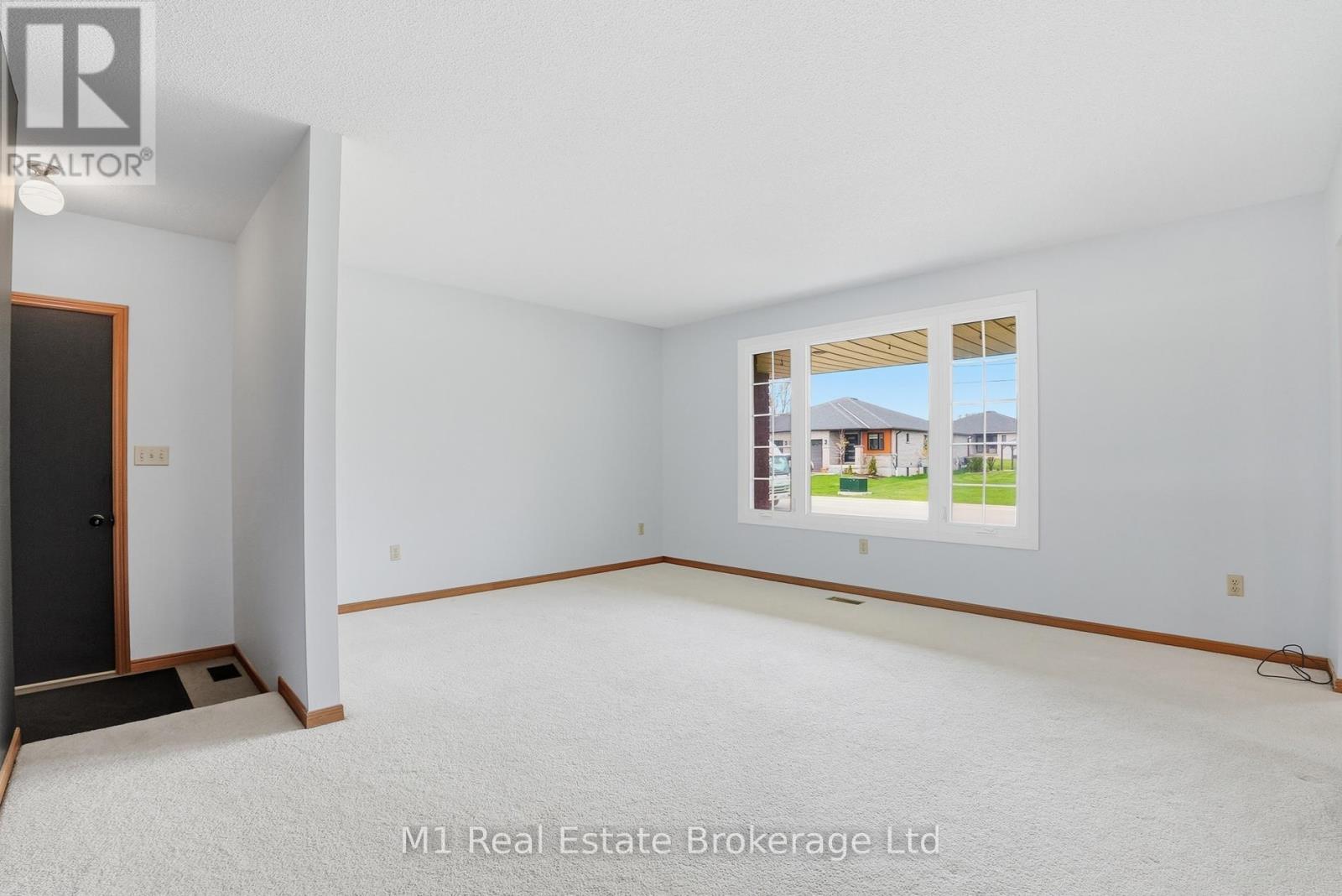 214 Church Street N, Wellington North, Ontario  N0G 2L2 - Photo 11 - X13186260